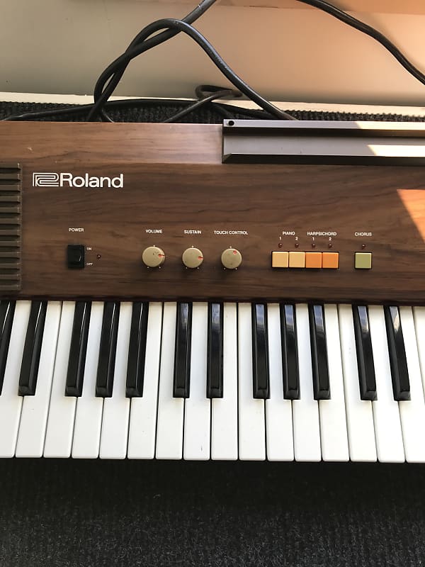 ROLAND PianoPlus 70鍵電子ピアノ ROLAND PianoPlus 70鍵電子ピアノ
