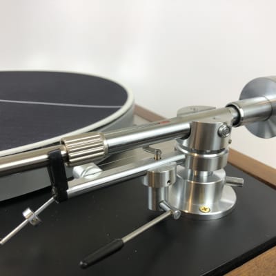 Linn LP12 Classic Turntable with Luxman Tonearm and New Sumiko image 17