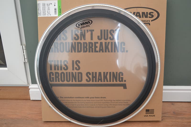 Evans EMAD Kick Drum Batter Head w/ BuiltIn Muffle Ring Reverb