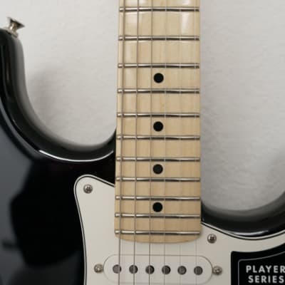 Fender Player Stratocaster Black image 10