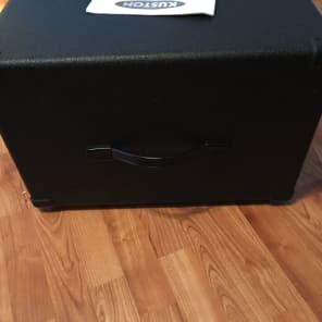 Kustom 2025 powered subwoofer
