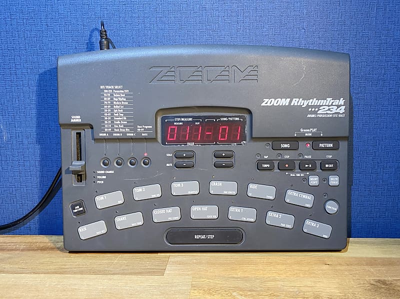 Zoom The RhythmTrak RT-234 - Drums / SFX / Bass Machine image 1