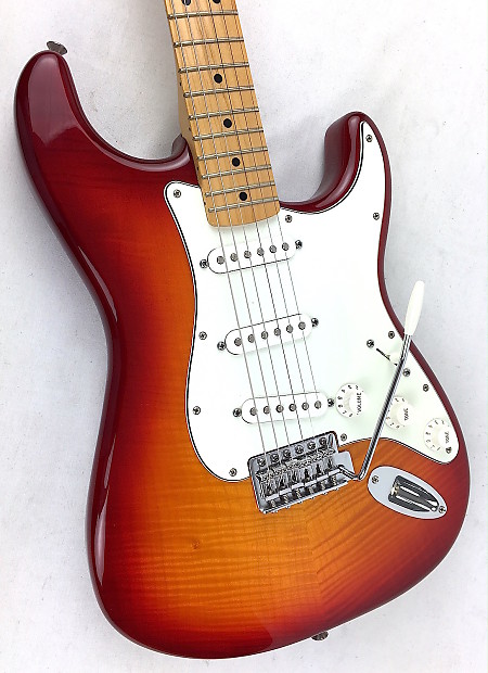 Cherry sunburst strat new arrivals
