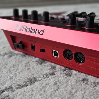 Roland JD-Xi 37-Key Analog/Digital Crossover Synthesizer 2015 - Present - Red image 4