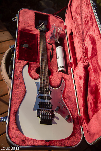 RG2550Z | Ibanez Wiki | Fandom