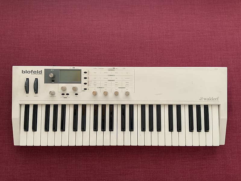Waldorf Blofeld Keyboard 49-Note Digital Synthesizer White image 1