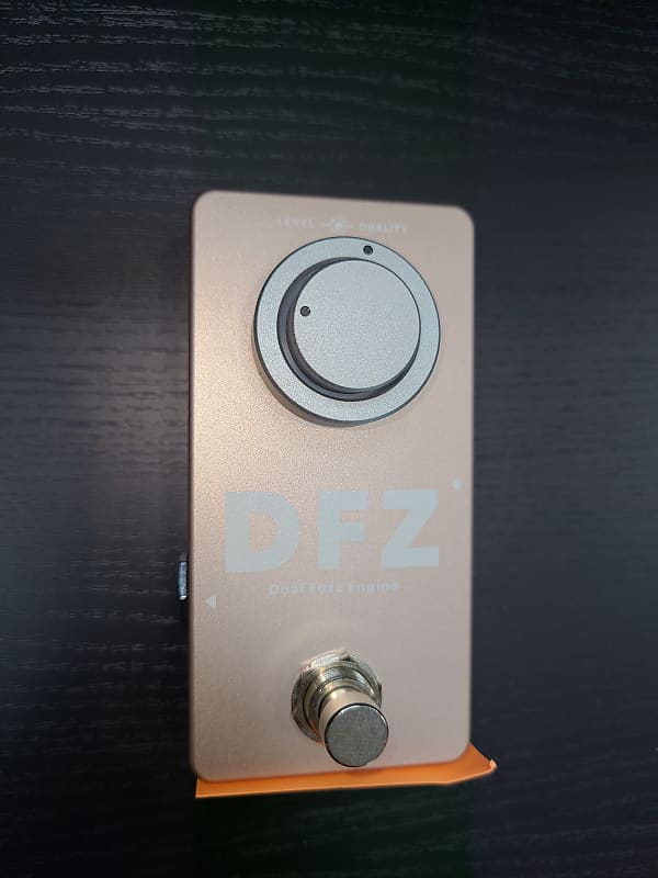 Darkglass Electronics Duality Dual Fuzz Engine V2
