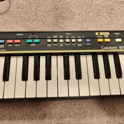 CASIO キーボードCasiotone  MT-55 CASIO CASIOTONE MT-55 Electronic Keyboard - Working