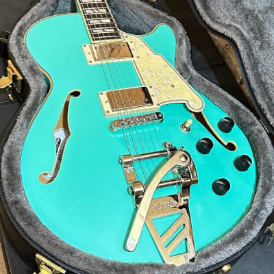 D'Angelico Deluxe SS LE Matte Surf Green Semi Hollow Body Electric Guitar Prototype image 6