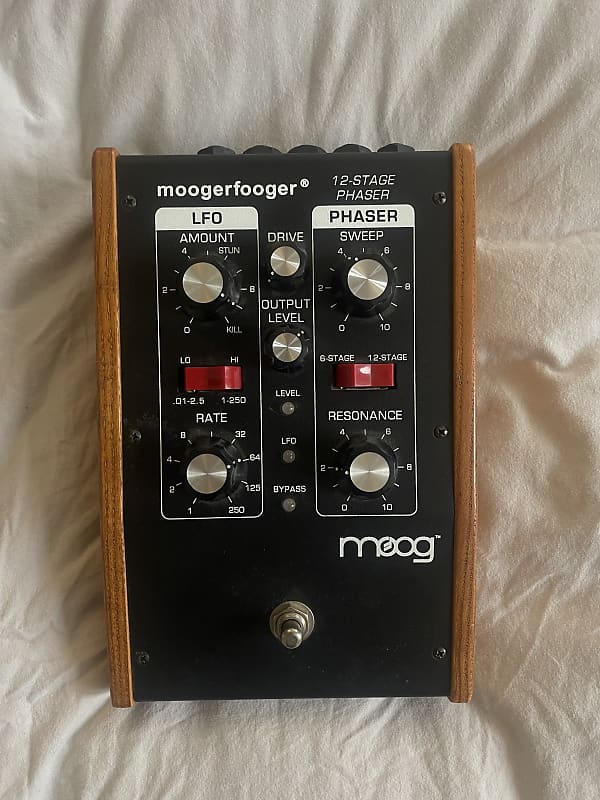 MoogerFooger MF-103 12-stage Phaser - エフェクター