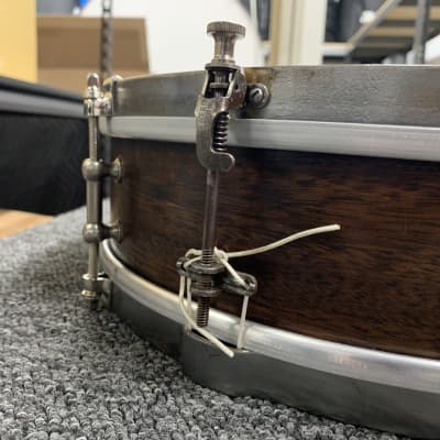 Ludwig Universal Snare Drum 4”x14” - Mahogany image 3