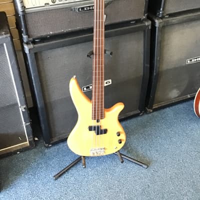 ベース YAMAHA RBX 700RS MADE IN JAPAN ベース YAMAHA RBX 700RS MADE IN JAPAN YAMAHA RBX 700RS