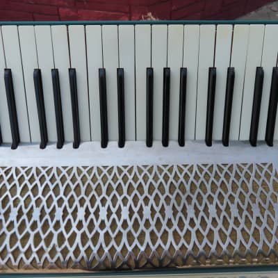 HOHNER VINTAGE 48 BASS ORNATE PEARL ACCORDION RARE CLEAN SERVICED image 3
