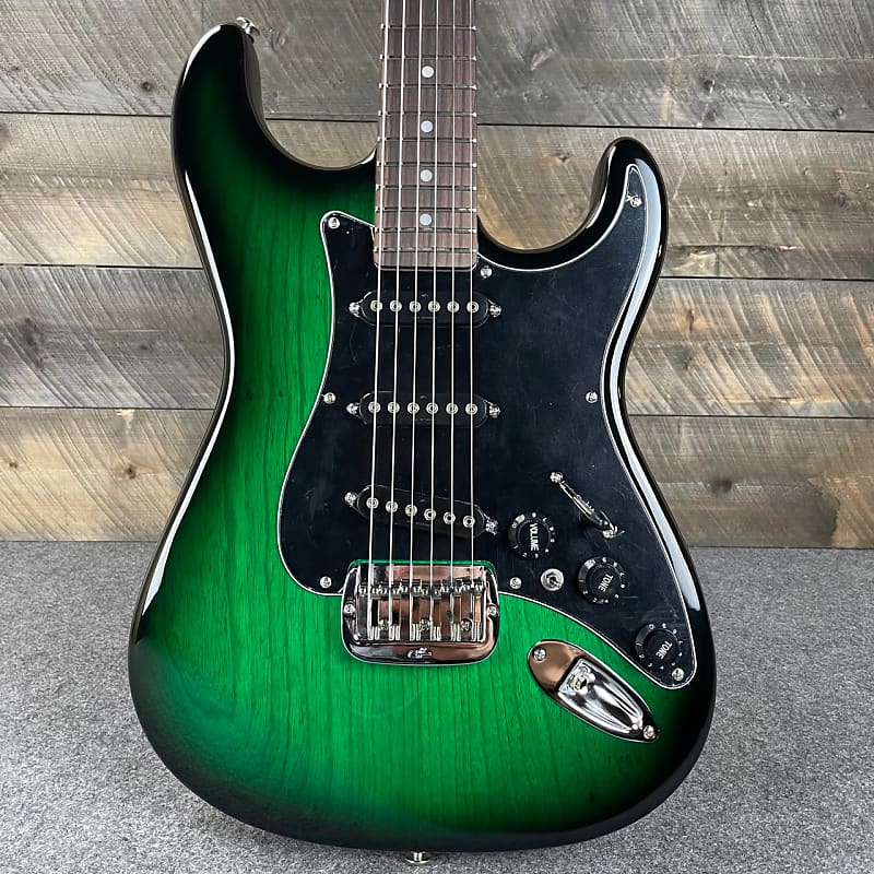 G&L S-500 Greenburst matching Headstock Ash Body CLF2207150