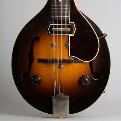 Gibson  EM-150 Hollow Body Electric Mandolin (1939), ser. #EGE-7079, original tweed hard shell case. image 3