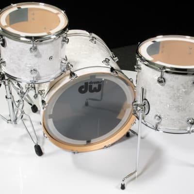 DW Performance Series 3pc Drum Kit White Marine 12/14/20 image 3