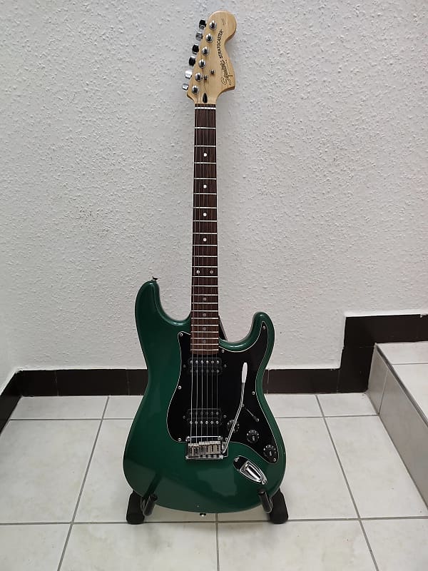 Rare Squier Stratocaster Standard Series HH 2001 - Sherwood
