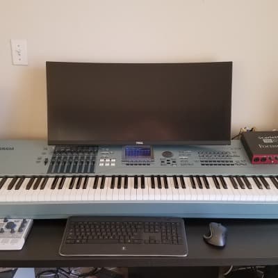 Yamaha Motif XS 8 Production Synthesizer