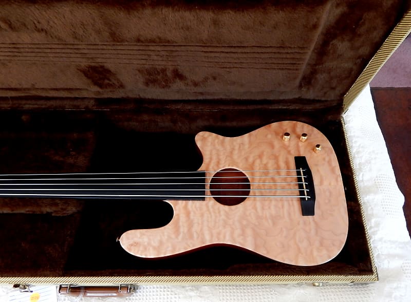 Carvin AC-50 (フレットレス) Carvin AC-50 (フレットレス)