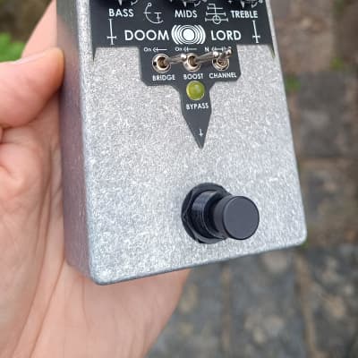 DIY DoomLord guitar pedal with Boost (inspired by Sunn model T Pre-Amp) 2025 - Alu / Black image 3