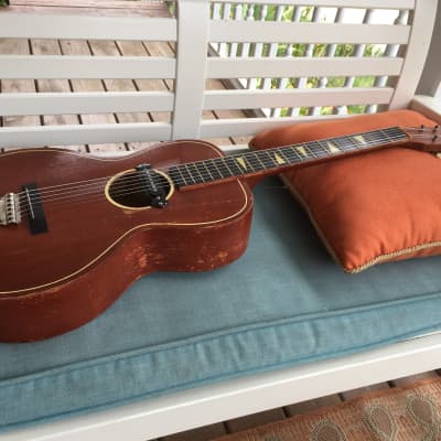 Late '50s United-made Parlor guitar, electrified image 1