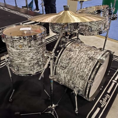 Ludwig White Abalone Limited Edition Classic Maple Downbeat Kit +Snare 14x20", 8x12", 14x14", 5x14" Drums Shell Pack | Made in the USA | Authorized Dealer image 9