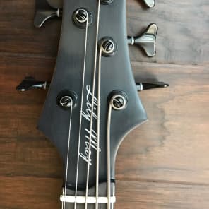 Menapia hand made short scale 5 string bass, Duncan NYC pickups, left handed image 7