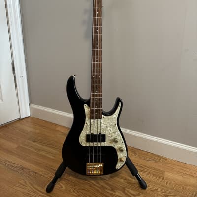 1993 Peavey Axcelerator bass for sale