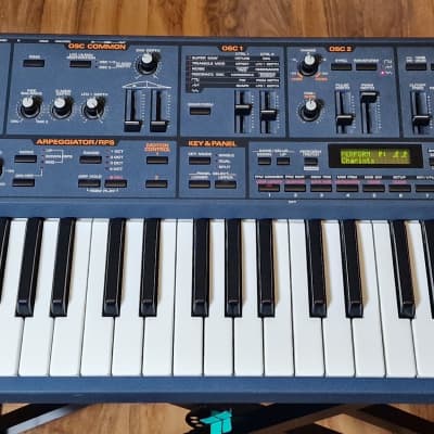 Roland JP 8000 synth - fully upgraded capacitors