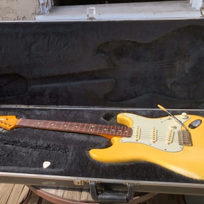 Fender Stratocaster American Vintage Re Issue (AVRI) 62' 1987 Olympic White image 3