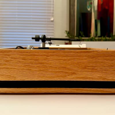 Merrill Heirloom Turntable with Alphason Delta Tonearm - Wood image 7