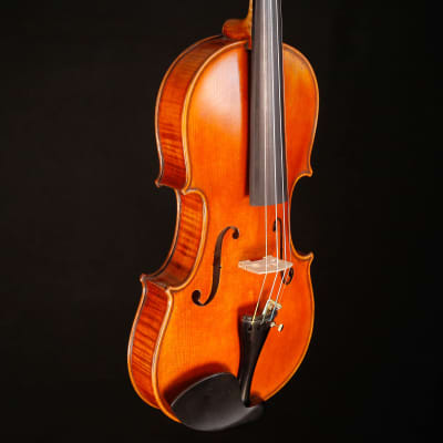 Krutz Artisan 500 Series Violin 4/4 #XMK w Case & Bow image 2