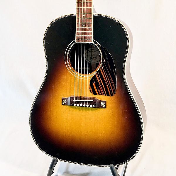 Gibson J-45 Custom Rosewood Acoustic Guitar