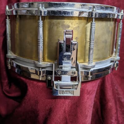 Pearl B-9114ED Free-Floating Brass 14x8 Snare Drum (2nd Gen) 1993