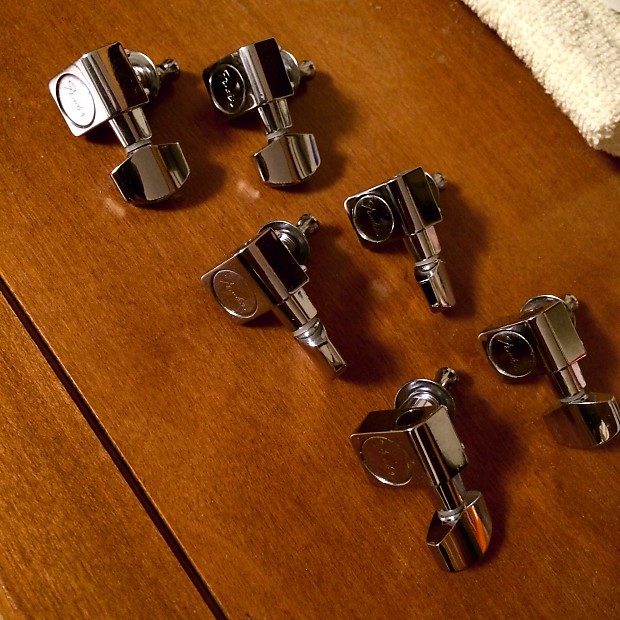 Fender American Standard Tuning Machines for Strat/Tele Reverb