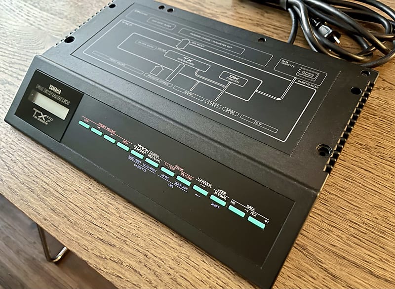 Yamaha TX7 FM Synthesizer | Reverb