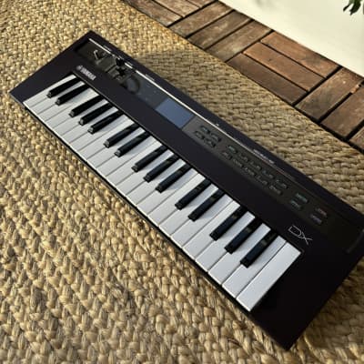 Yamaha Reface DX