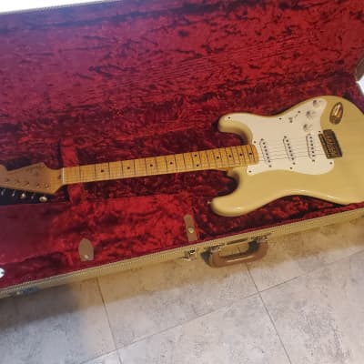 Fender Stratocaster '56 closet classic relic figured maple neck image 2