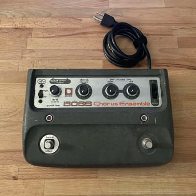 Boss CE-1 Chorus Ensemble w/Manual, Made in Japan | Reverb Boss CE-1 Chorus Ensemble w/Manual, Made in Japan | Reverb