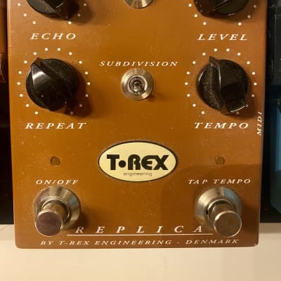 T-Rex Replica Delay Pedal