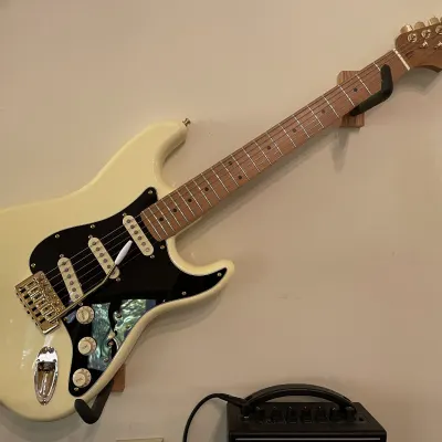 Fender Stratocaster Rebuild 2021 Antique White image 4