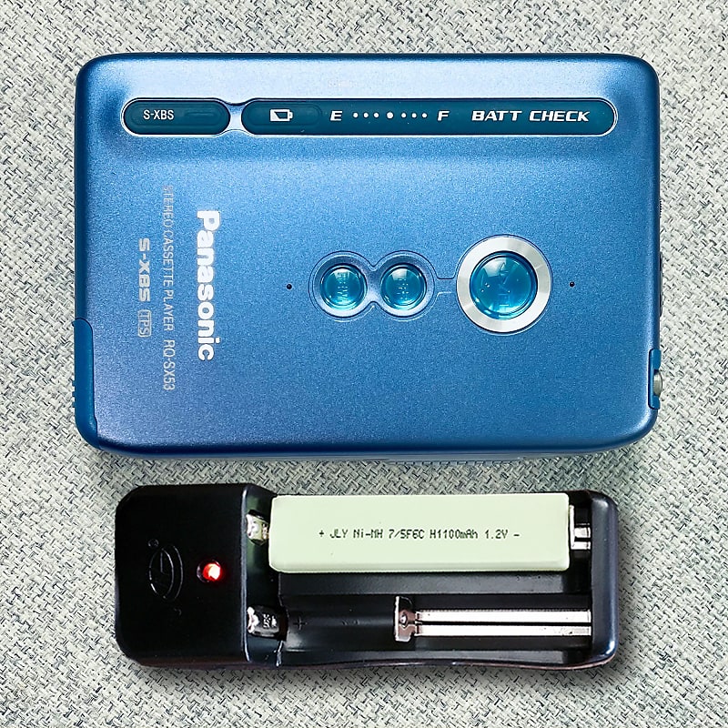 Panasonic SX53 Walkman Cassette Player, Near Mint Rare Blue ! Working ! image 1