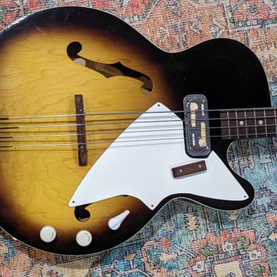 1961 Harmony H22 Short Scale Bass guitar, Gold Foil PU, Super Clean Shape, w/Hard Case image 1