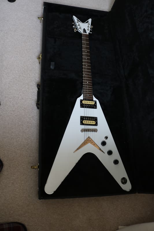 Dean V mid 90s - White | Reverb