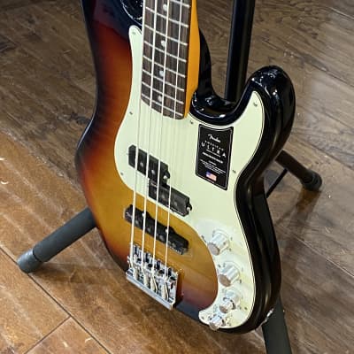 Fender American Ultra Precision P Bass RW Ultraburst #US22041454  8lbs 134.6 oz. USA image 5