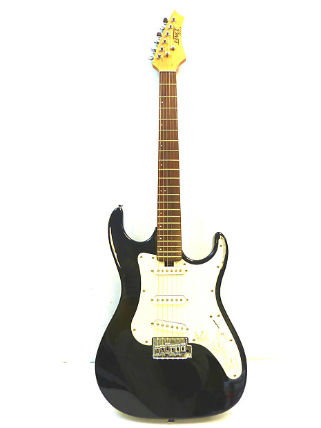 Vinci guitar company sales