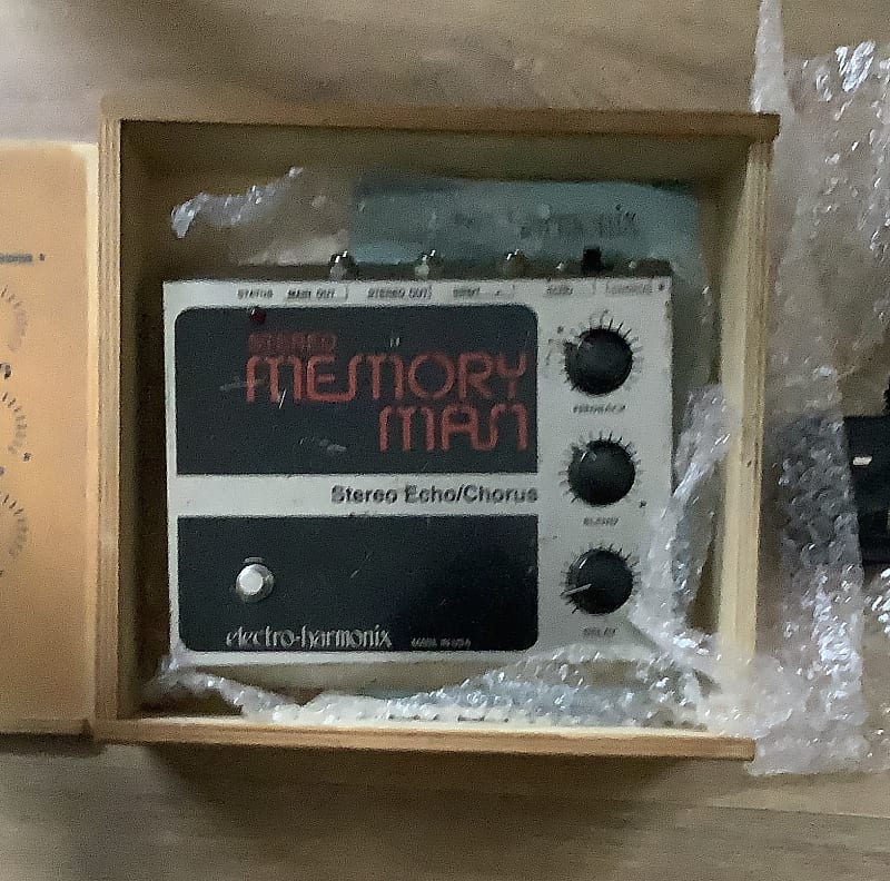 Electro-Harmonix Stereo Memory Man