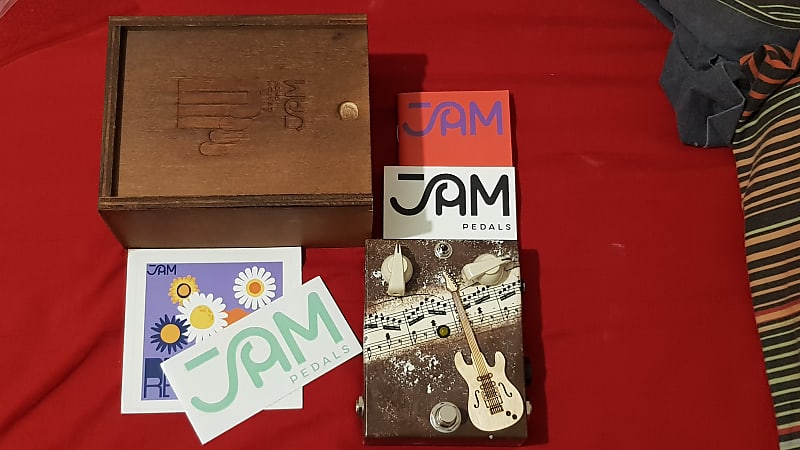 JAM Pedals RetroVibe V2 - Custom Shop Finish With Wooden Box image 1
