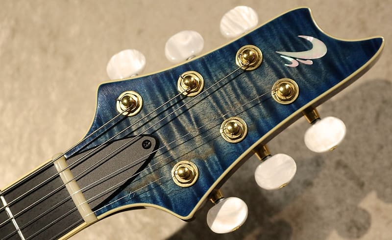 T's Guitars Arc-Singlecut Hollow Quilt Trans Blue Denim