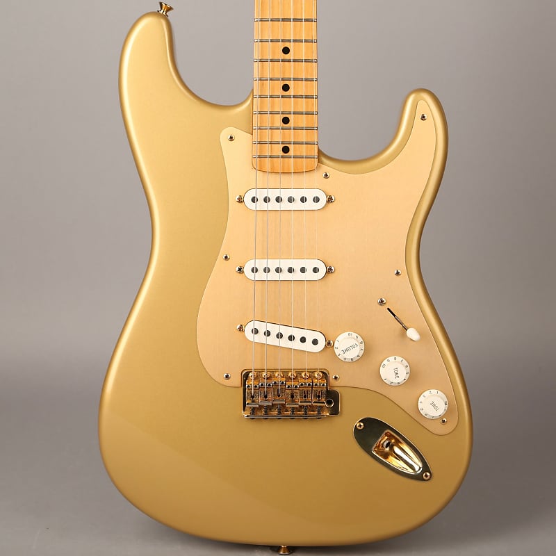 Fender 50th Anniversary Stratocaster Aztec Gold 2004